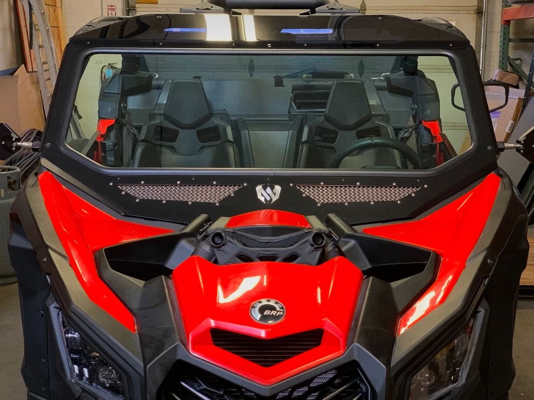 VENTED FULL GLASS WINDSHIELD FOR CAN AM MAVERICK X3 By Moto Armor